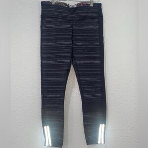 Women’s‎ Rare Lululemon So Fly Butterfly 7/8 Leggings Size 8
